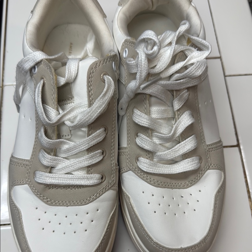 American Eagle Outfitters Cream and White Sneakers